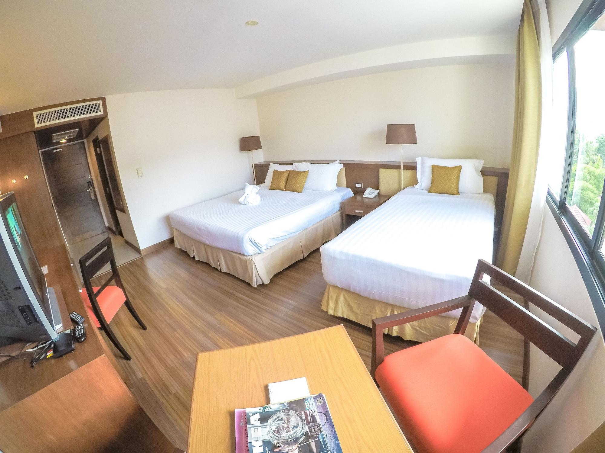 Hiran Residence Patong Экстерьер фото