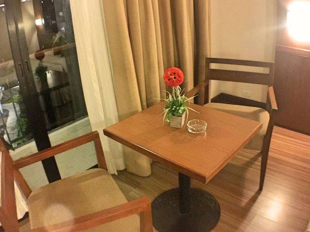 Hiran Residence Patong Экстерьер фото