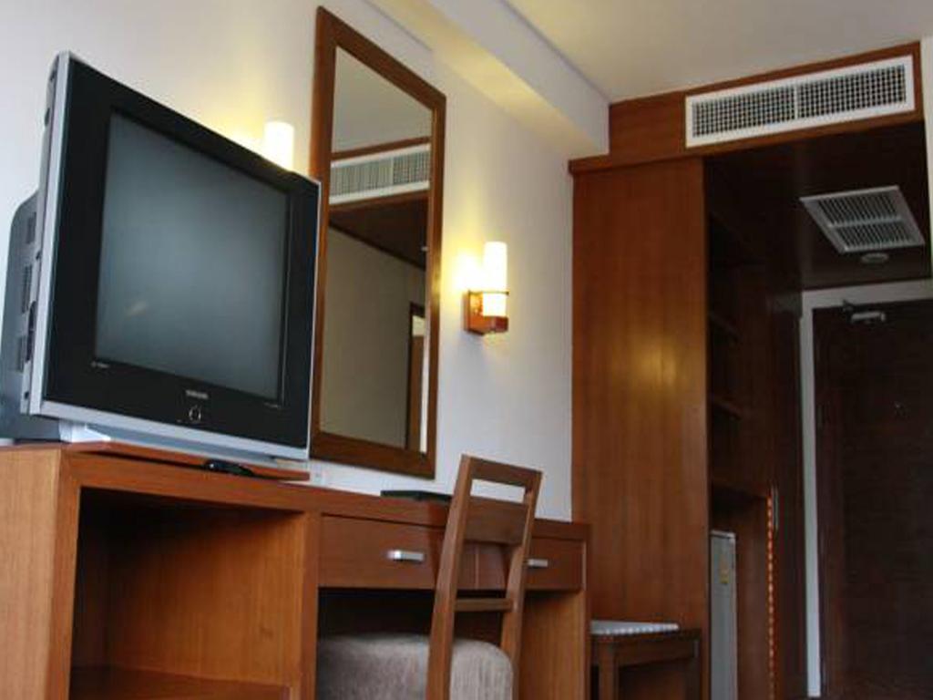 Hiran Residence Patong Экстерьер фото