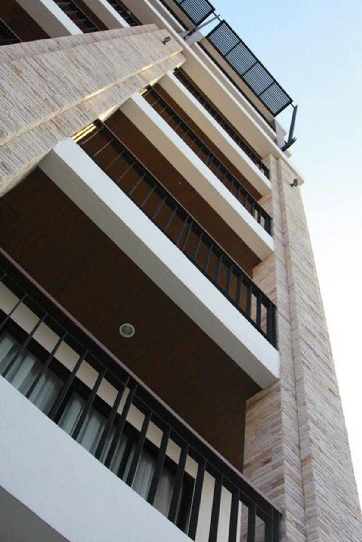 Hiran Residence Patong Экстерьер фото