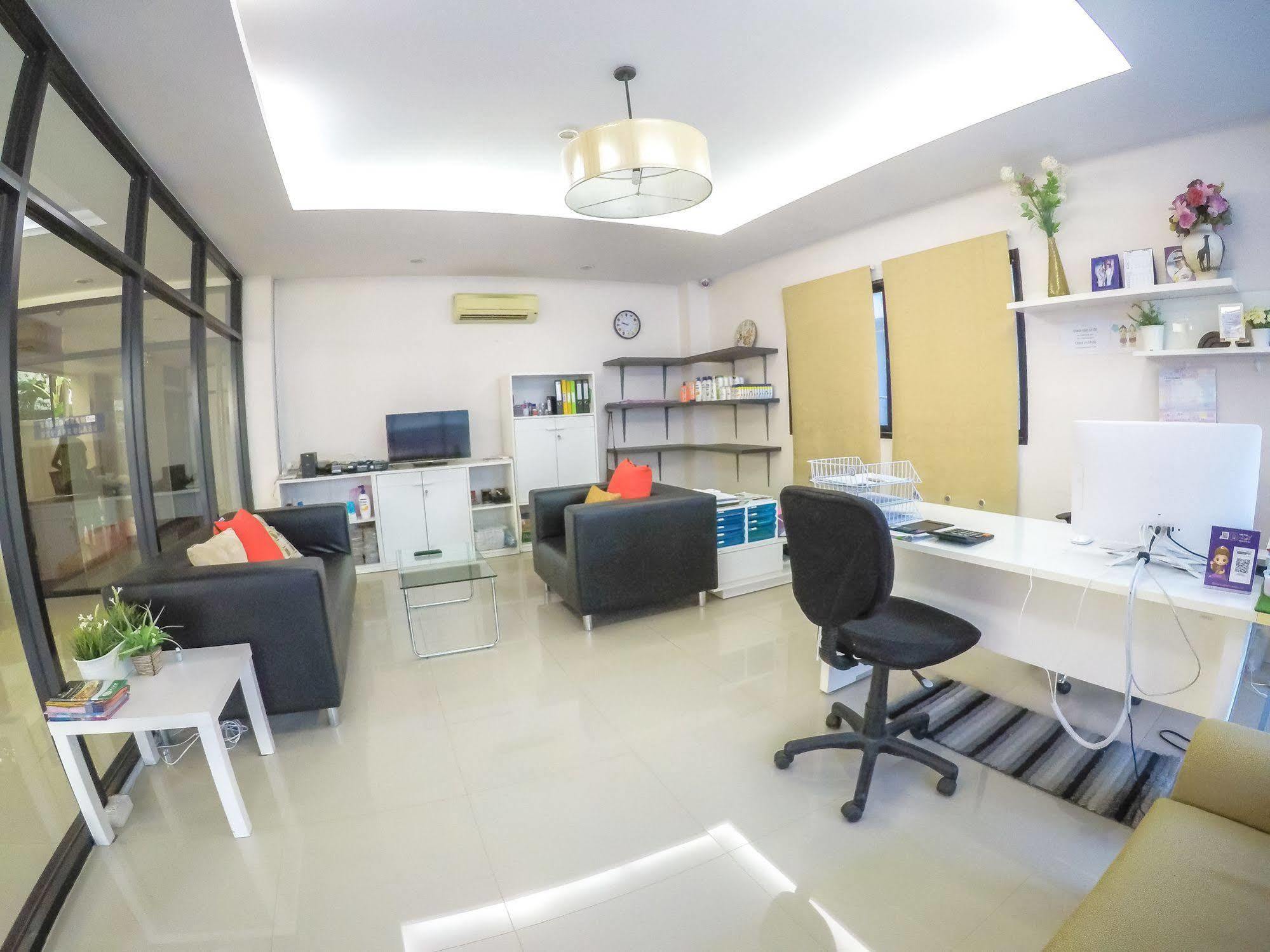 Hiran Residence Patong Экстерьер фото