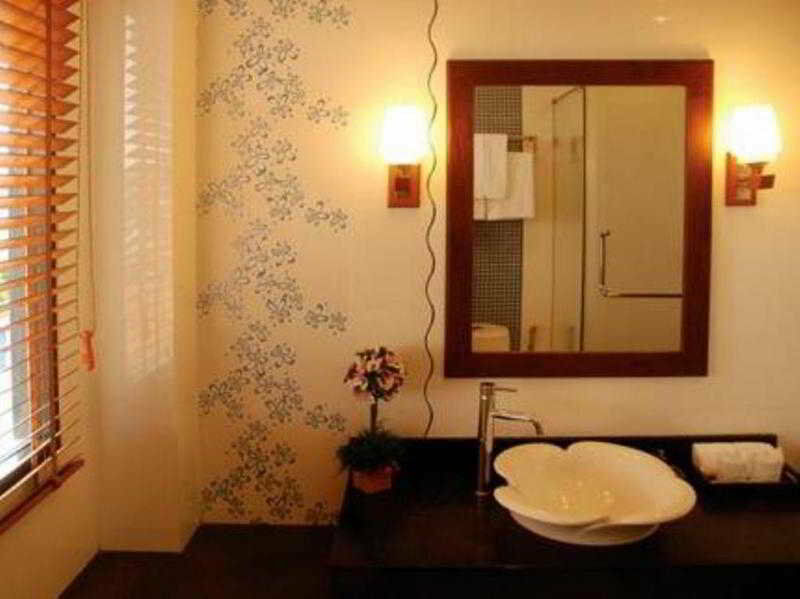 Hiran Residence Patong Экстерьер фото
